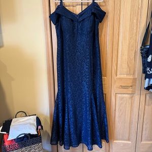 R&M Richard Mother of the Bride Dress -Navy. 18W.
